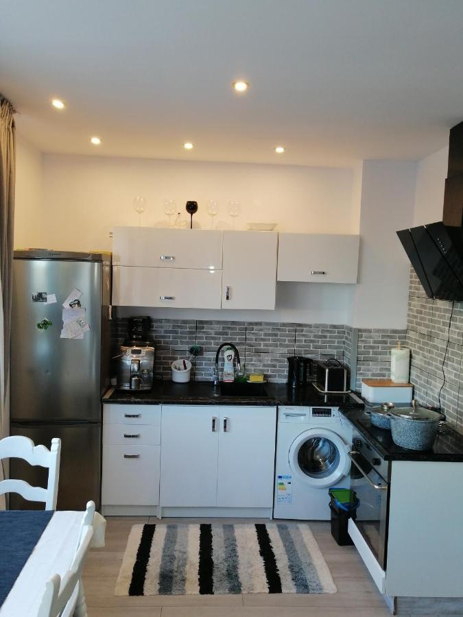 Apartament Rodzinny 1 Pietro Колобжег Екстер'єр фото